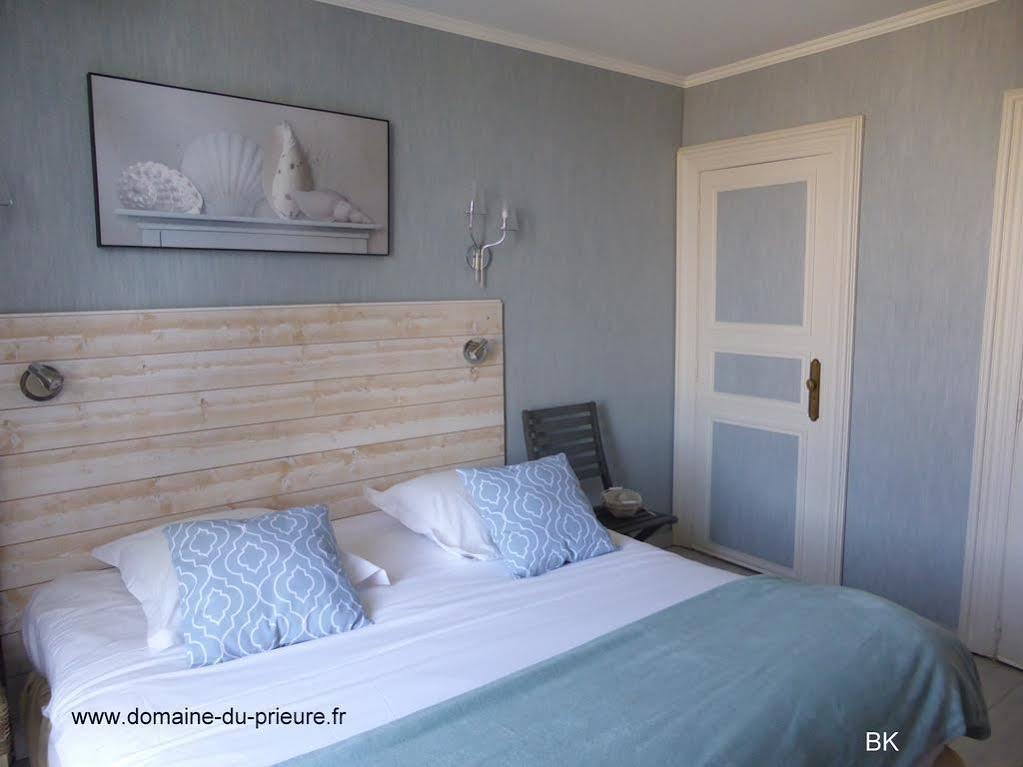Hotel Logis Domaine Du Prieure Tonnay-Boutonne Exteriér fotografie